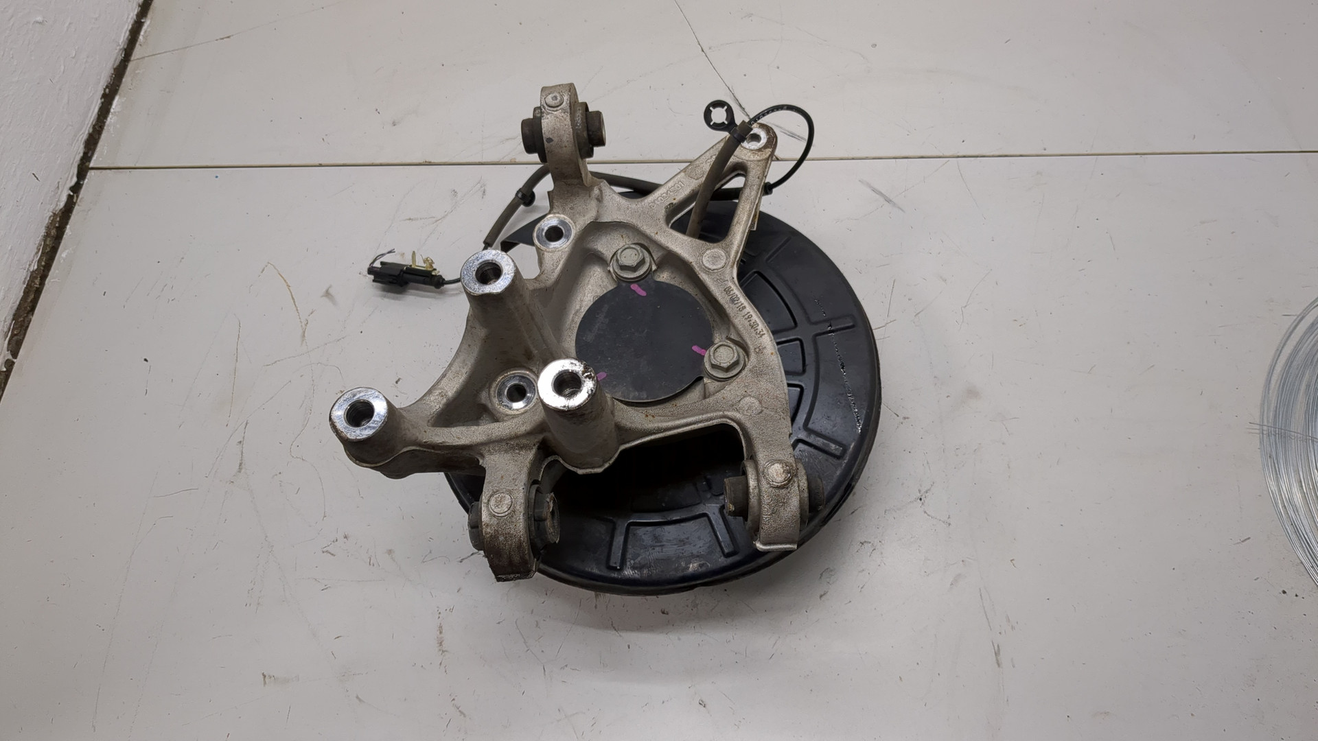 Кулак поворотный задний правый