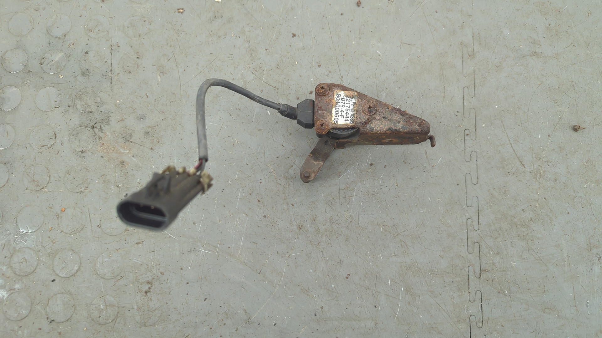 Датчик регулировки дорож. просвета