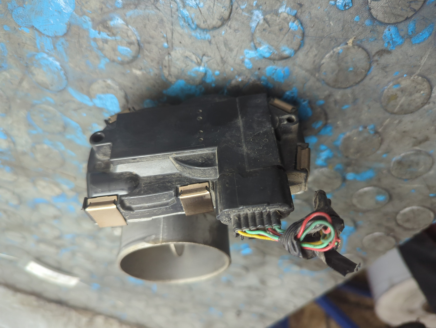 Заслонка дроссельная электрическая