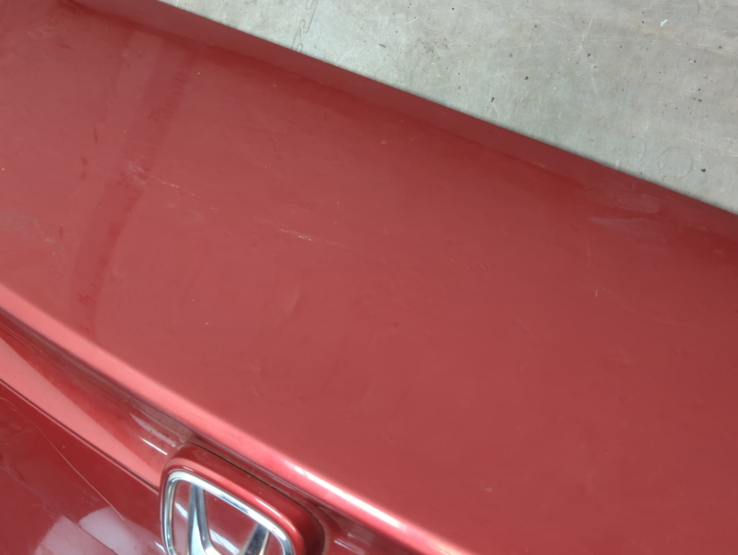 Дверь багажника