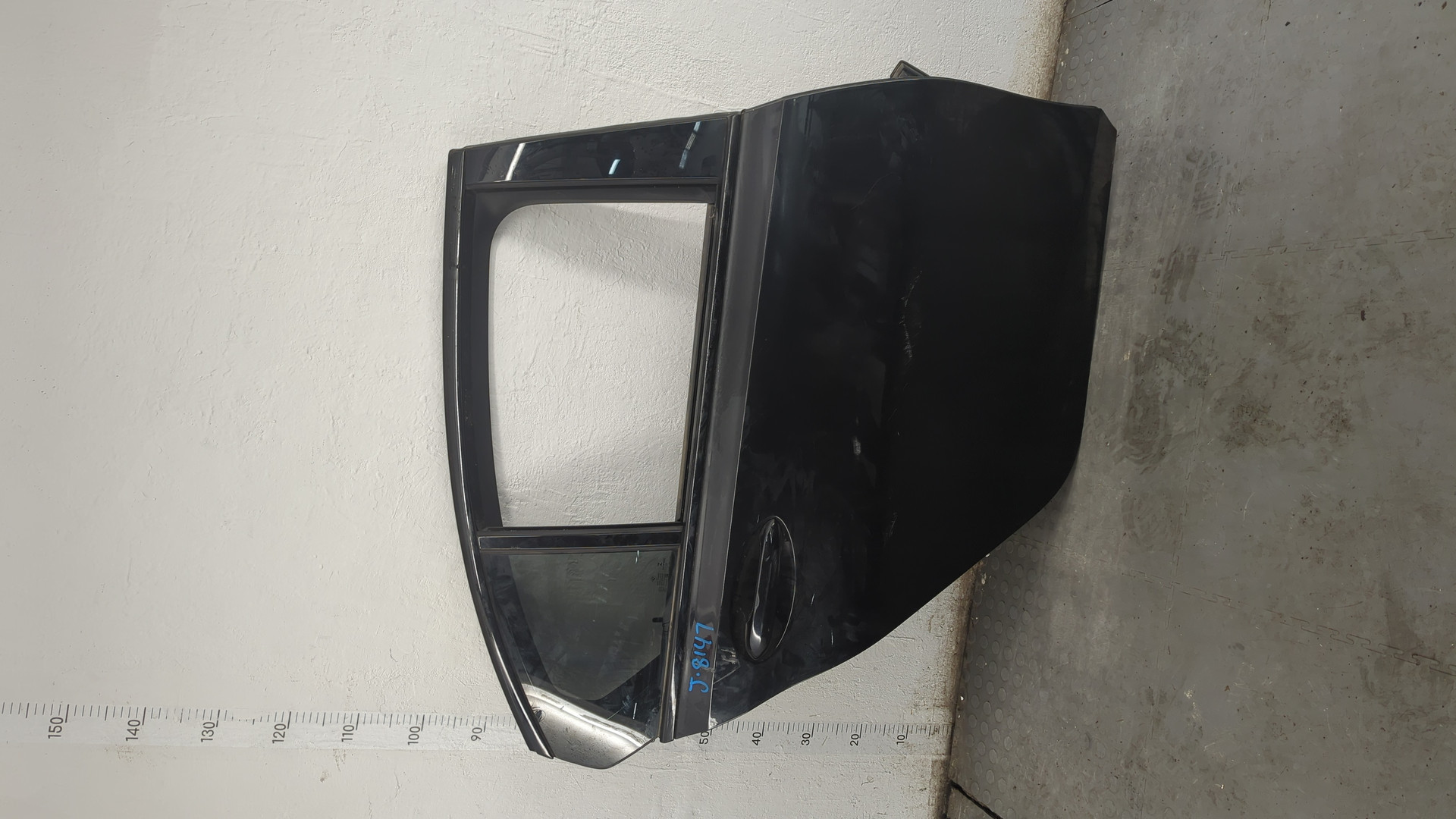 Дверь задняя правая