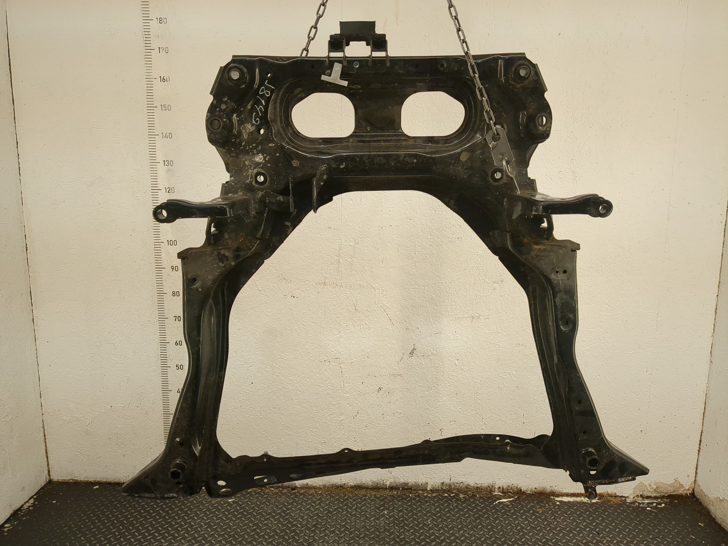 Балка подмоторная