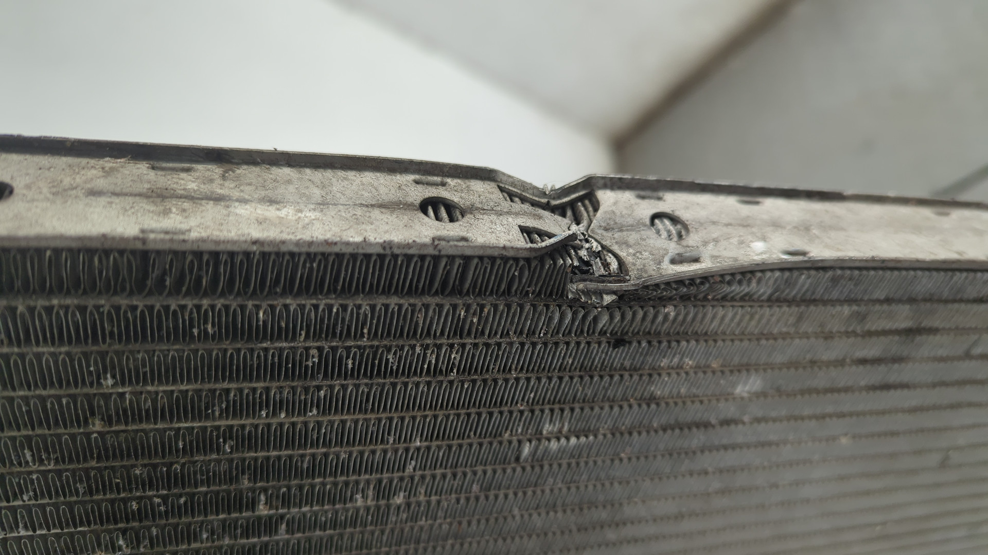 Радиатор охлаждения двигателя основной