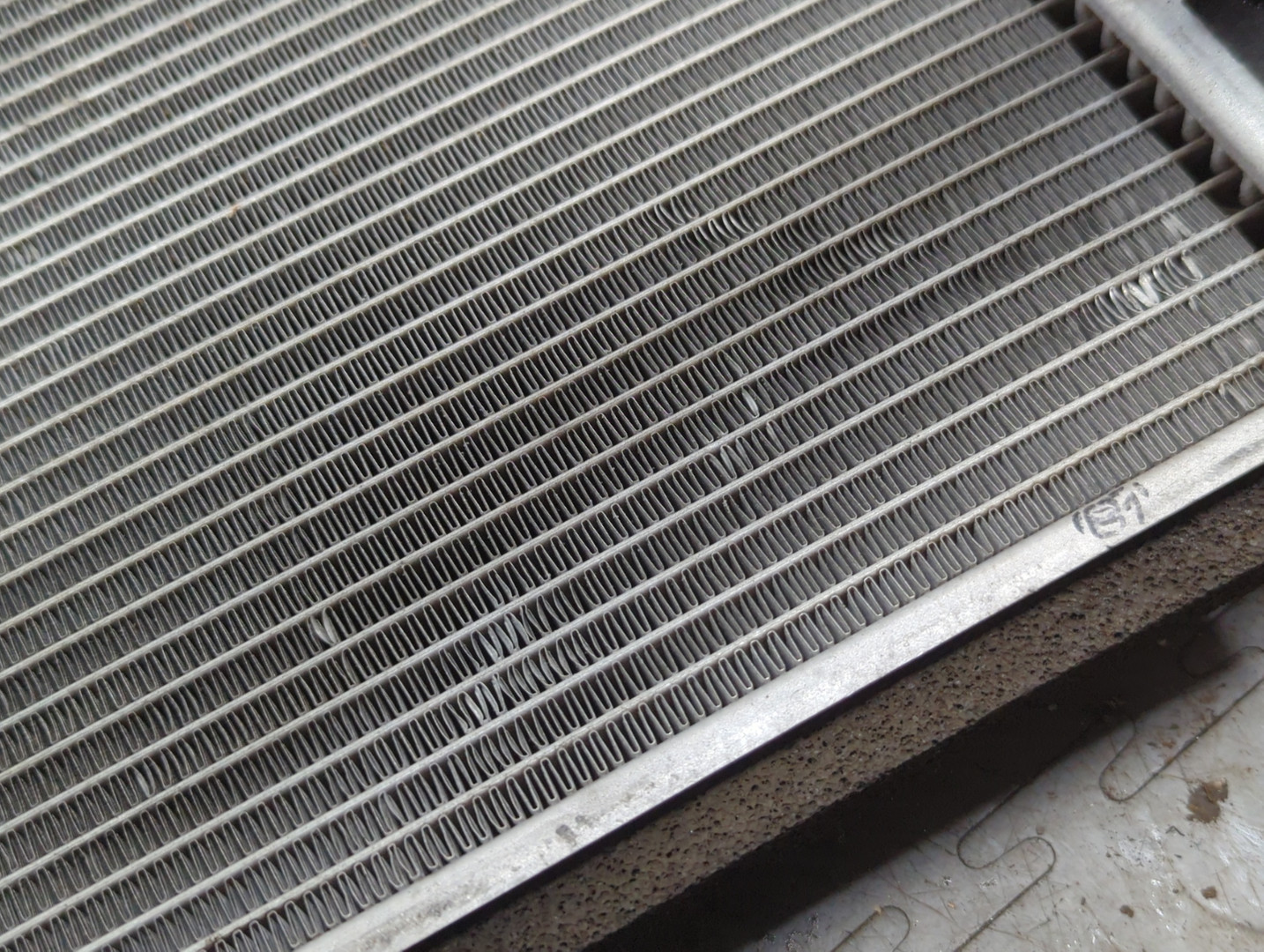 Радиатор охлаждения двигателя основной