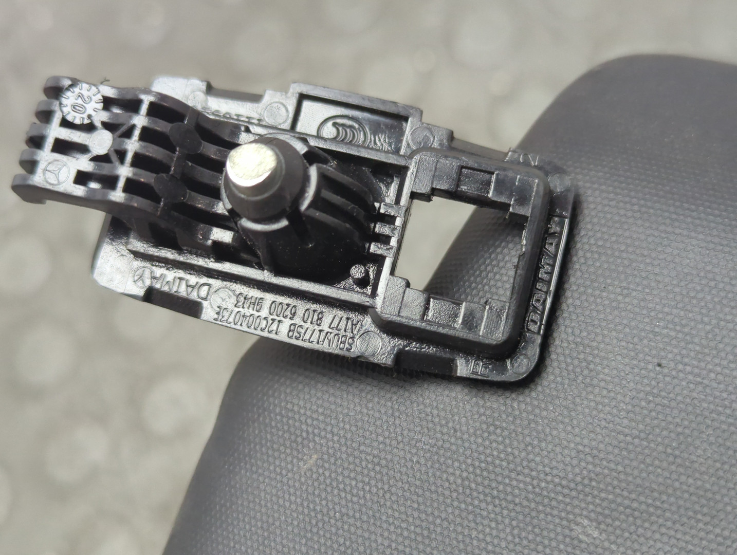 Козырек солнцезащитный