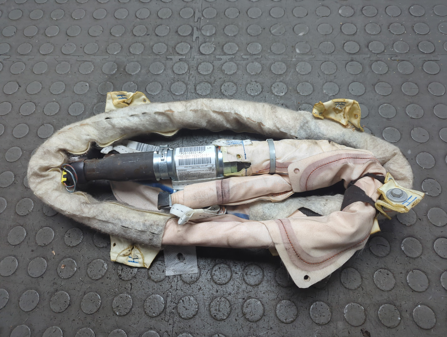 Подушка безопасности боковая (шторка)