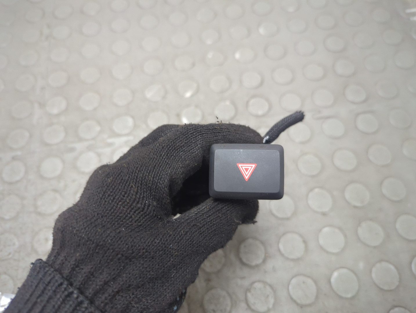 Кнопка аварийной остановки