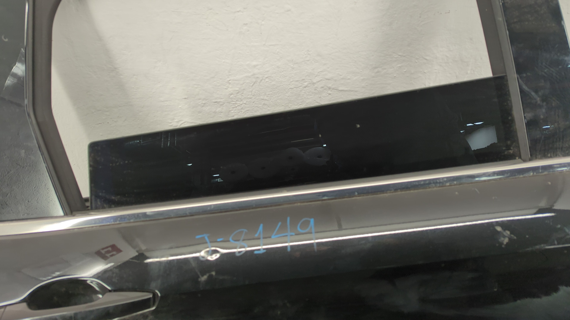 Дверь задняя правая