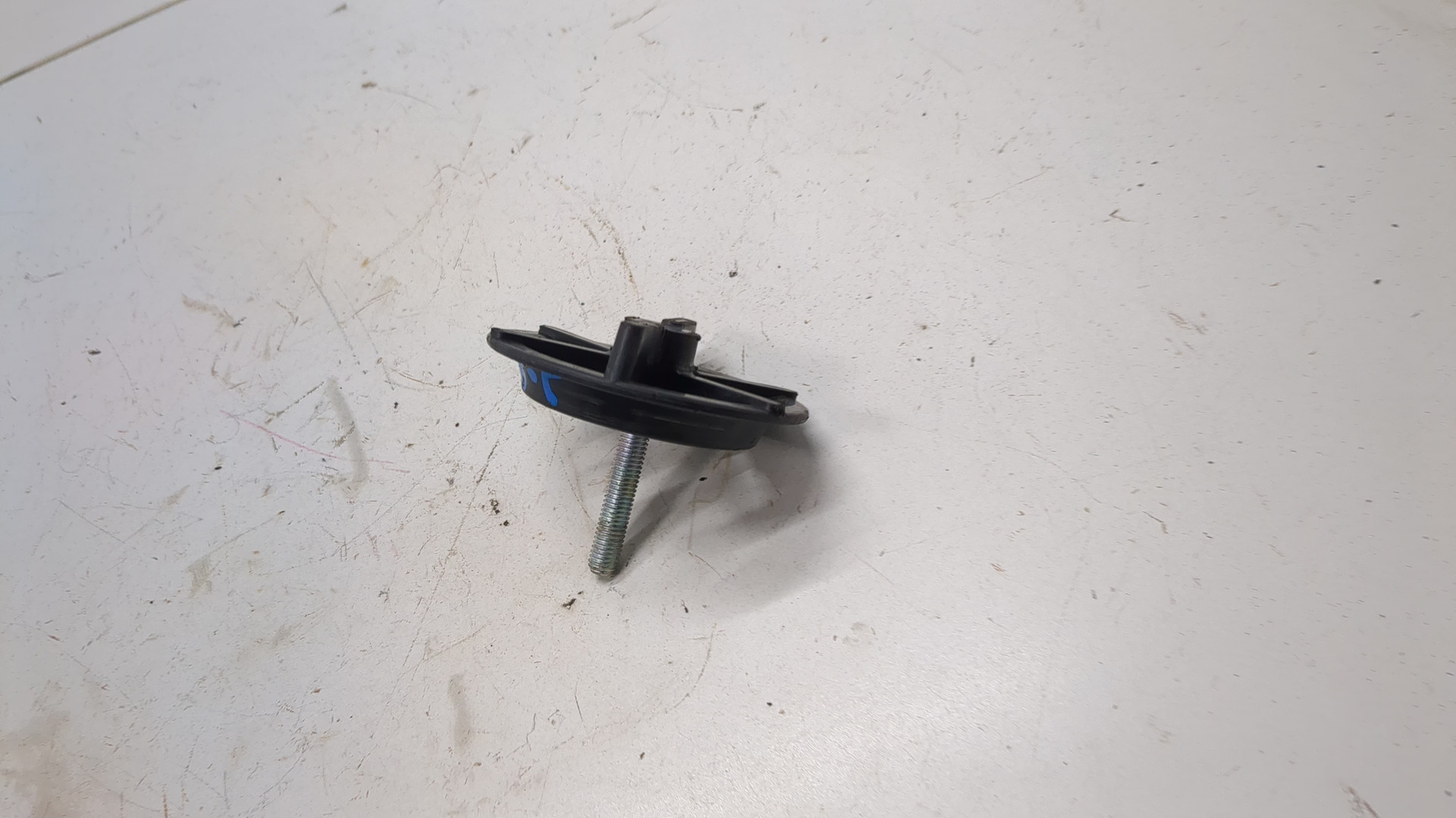 Кронштейн (сопут. товар)