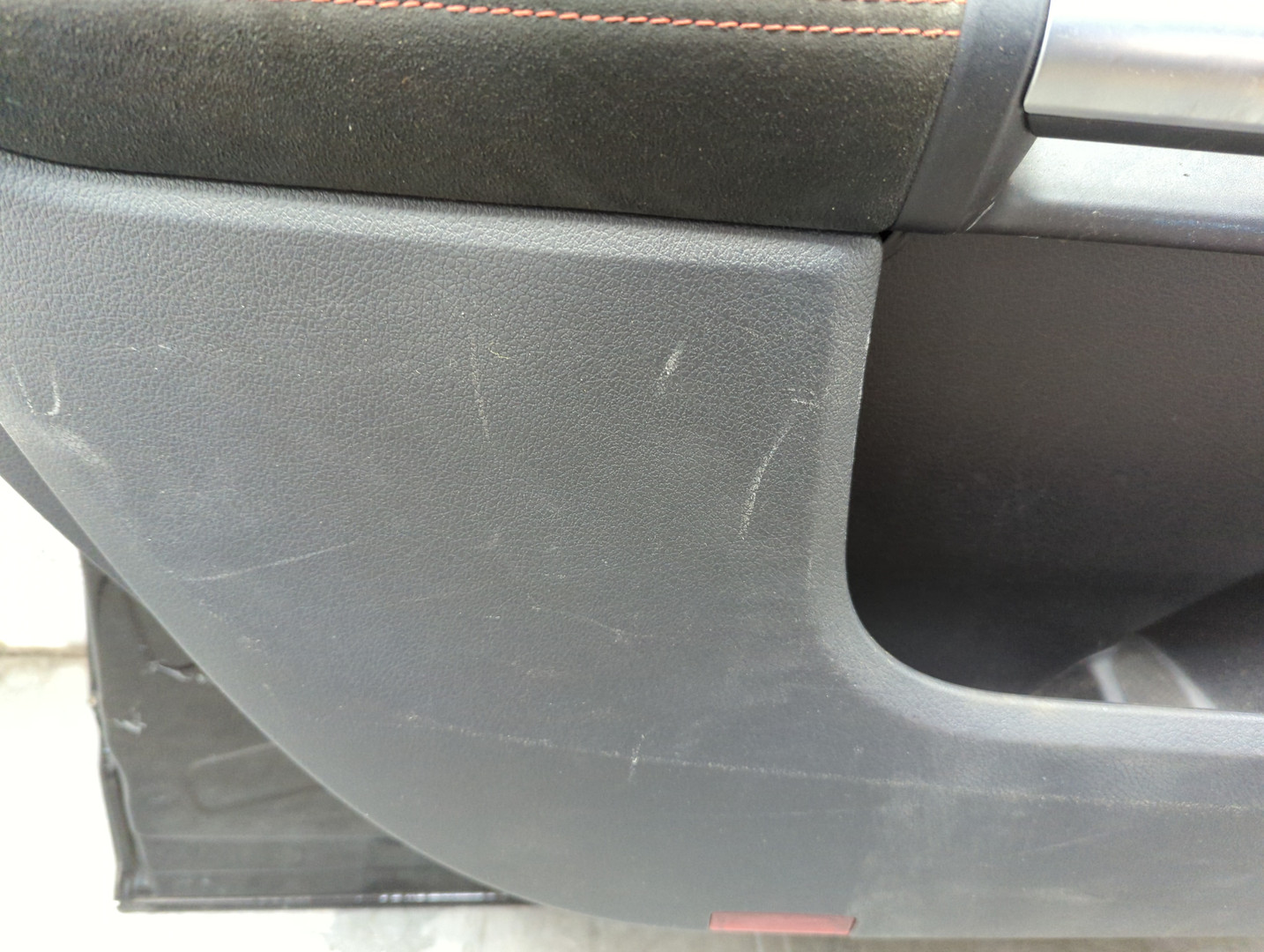 Дверь передняя левая