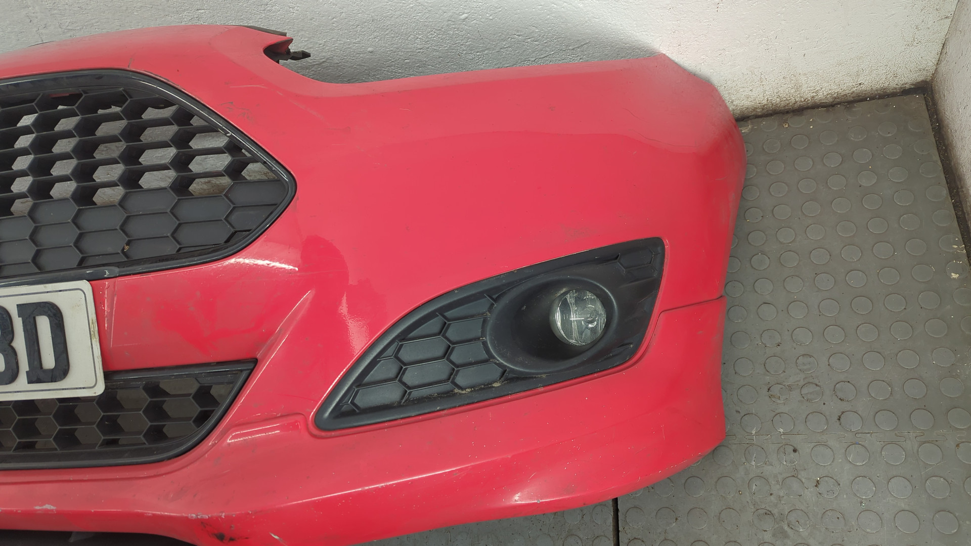 Бампер передний