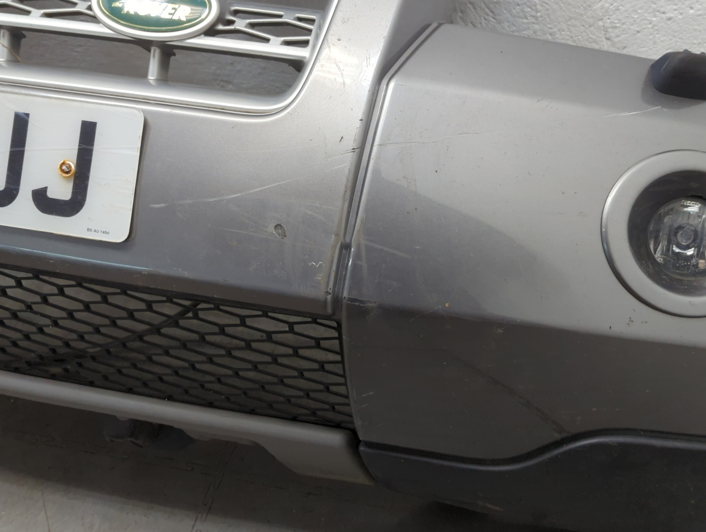 Бампер передний