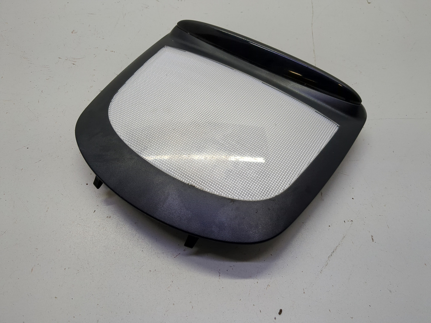 Плафон салонный