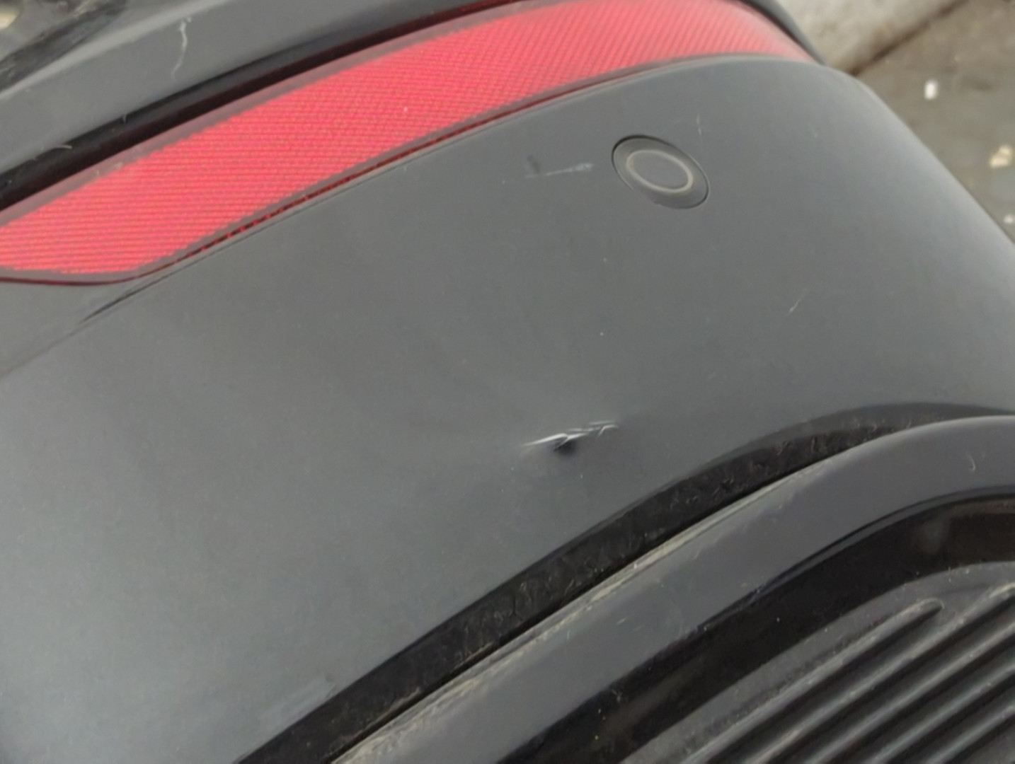 Бампер задний