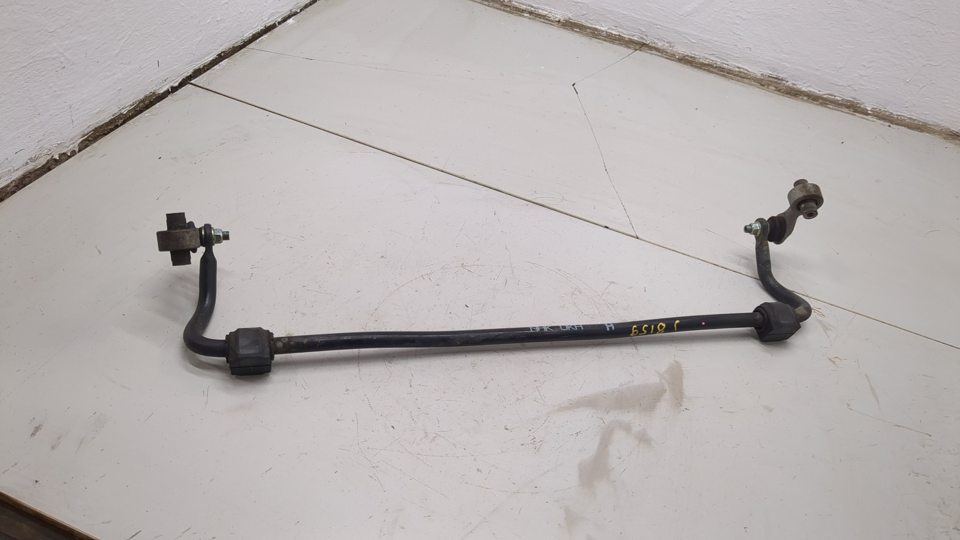 Стабилизатор задний