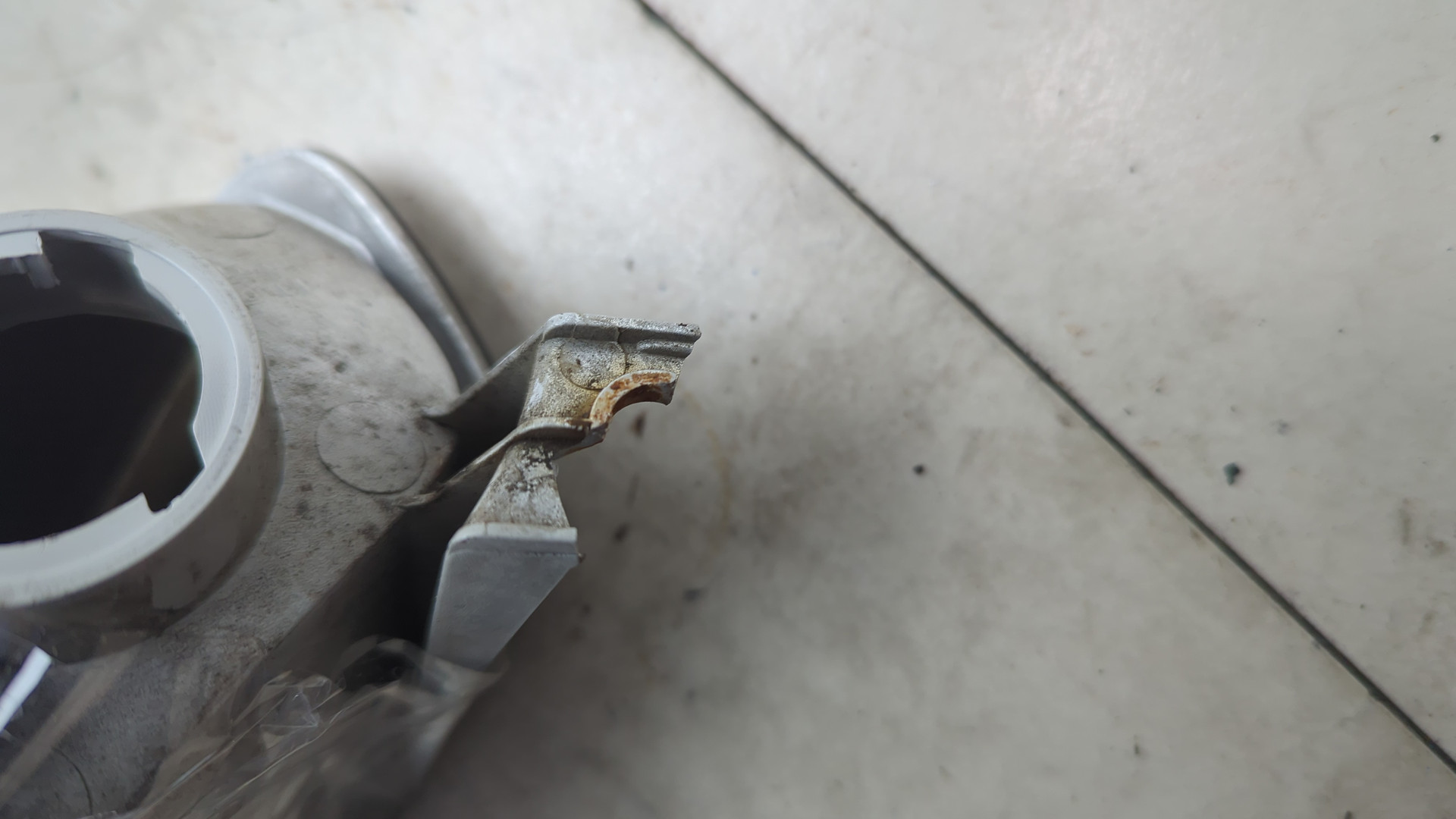 Повторитель на крыло правый