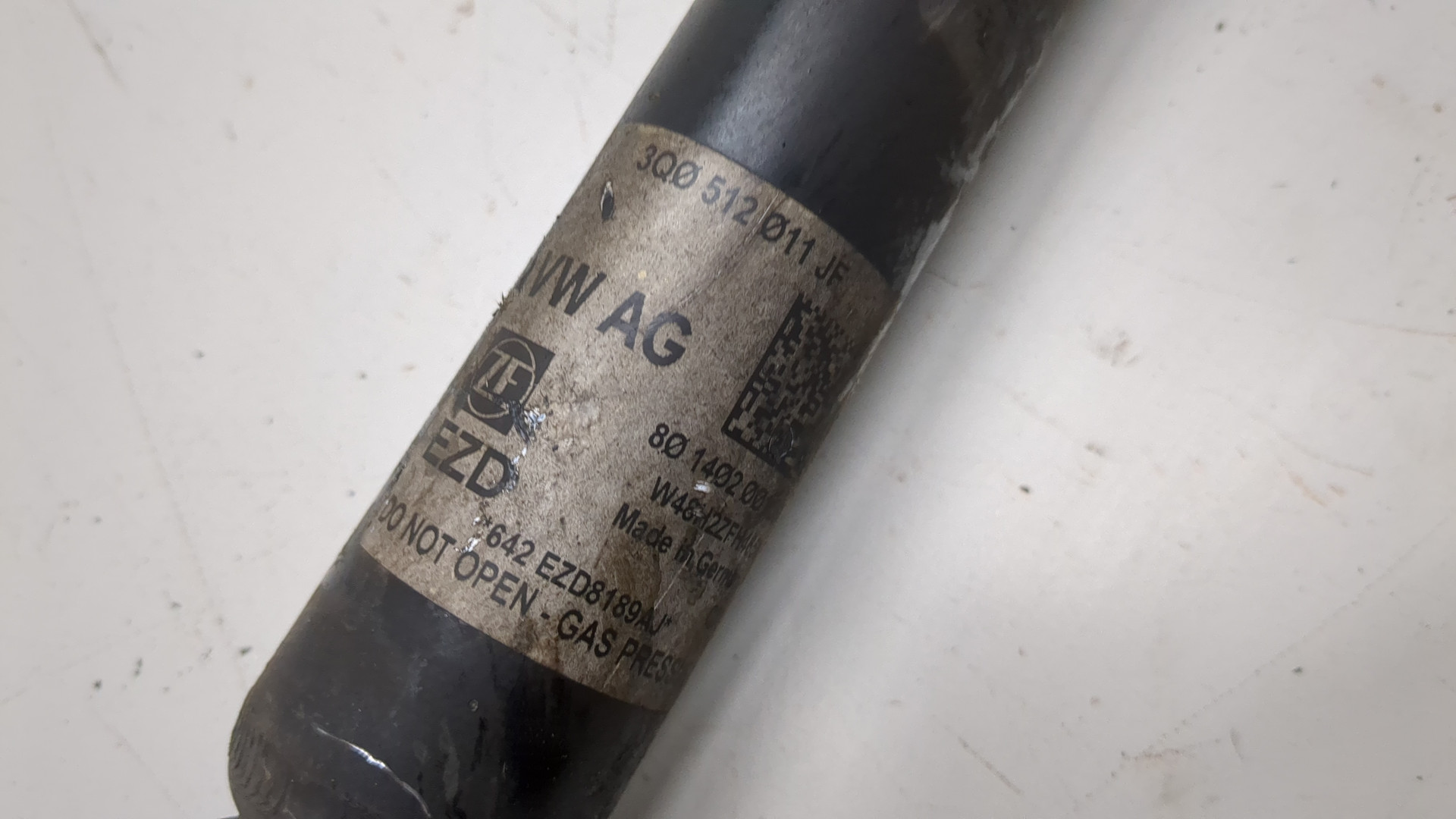 Амортизатор задний (стойка)