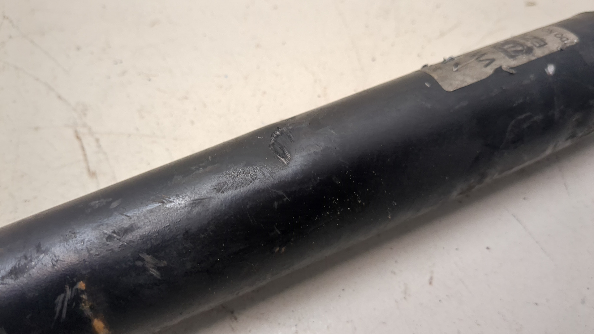 Амортизатор задний (стойка)