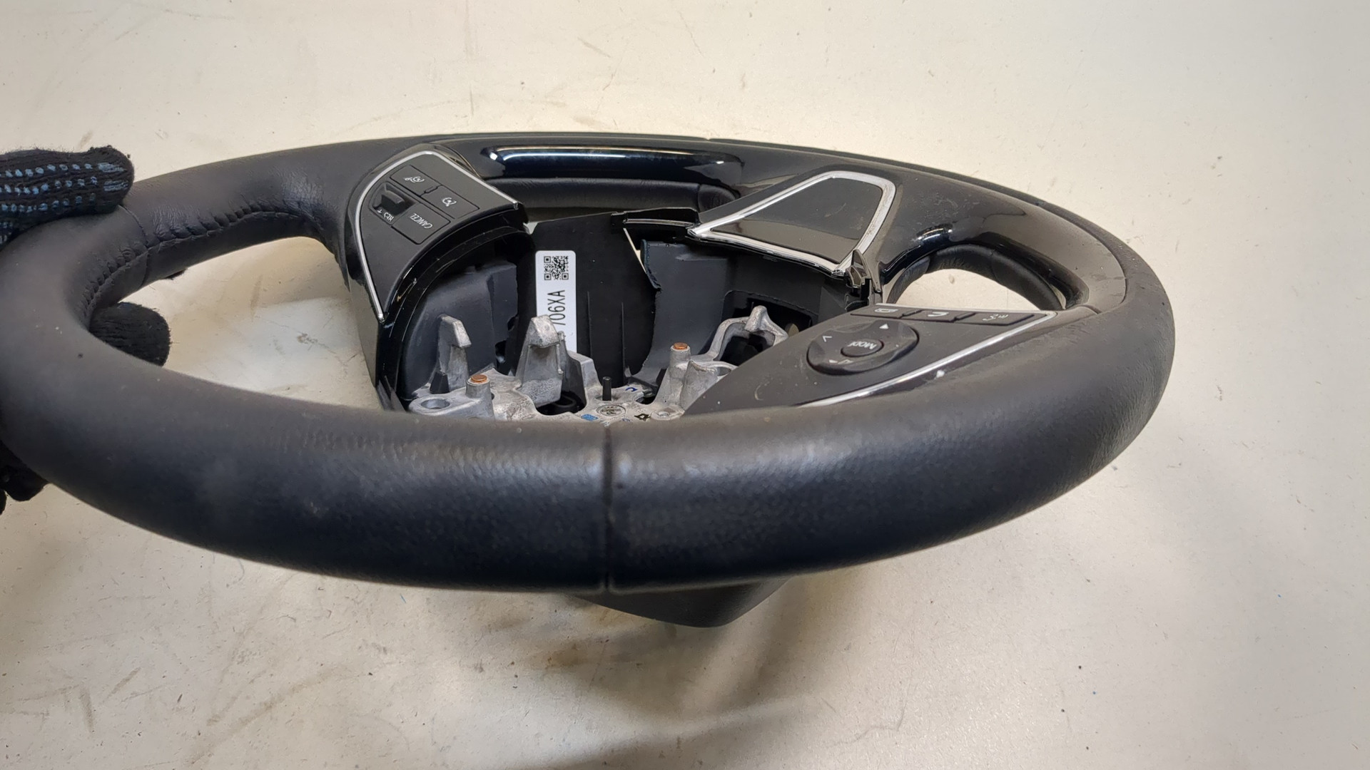 Рулевое колесо (руль)