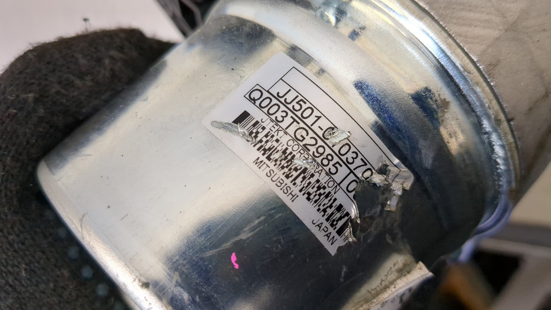 Серводвигатель рулевой рейки