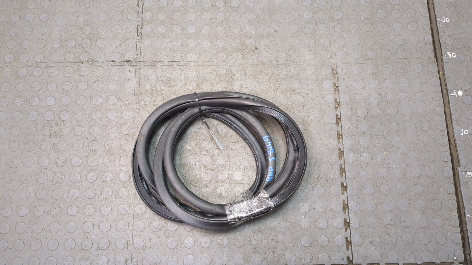 Уплотнитель