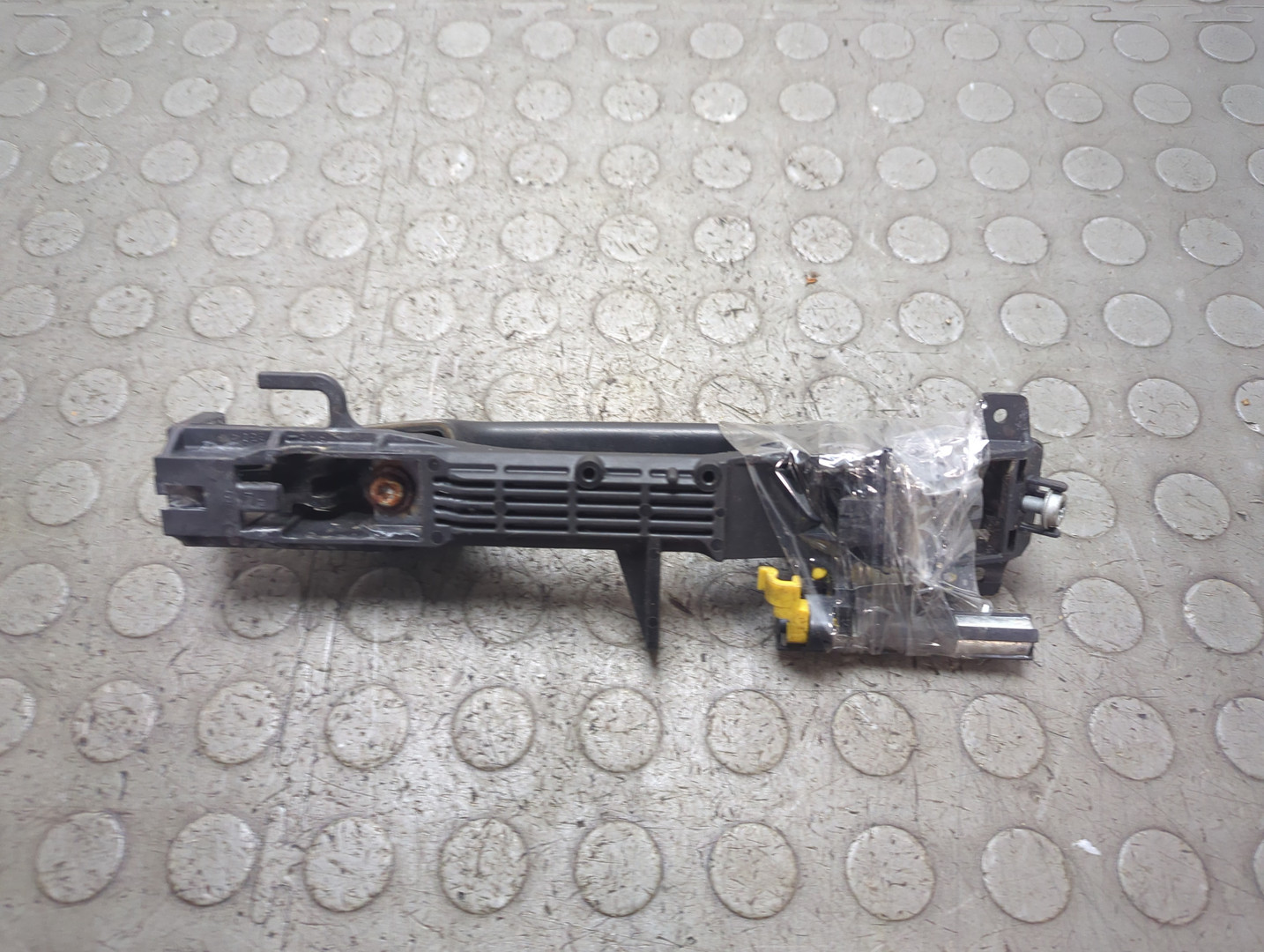 Ручка двери наружная