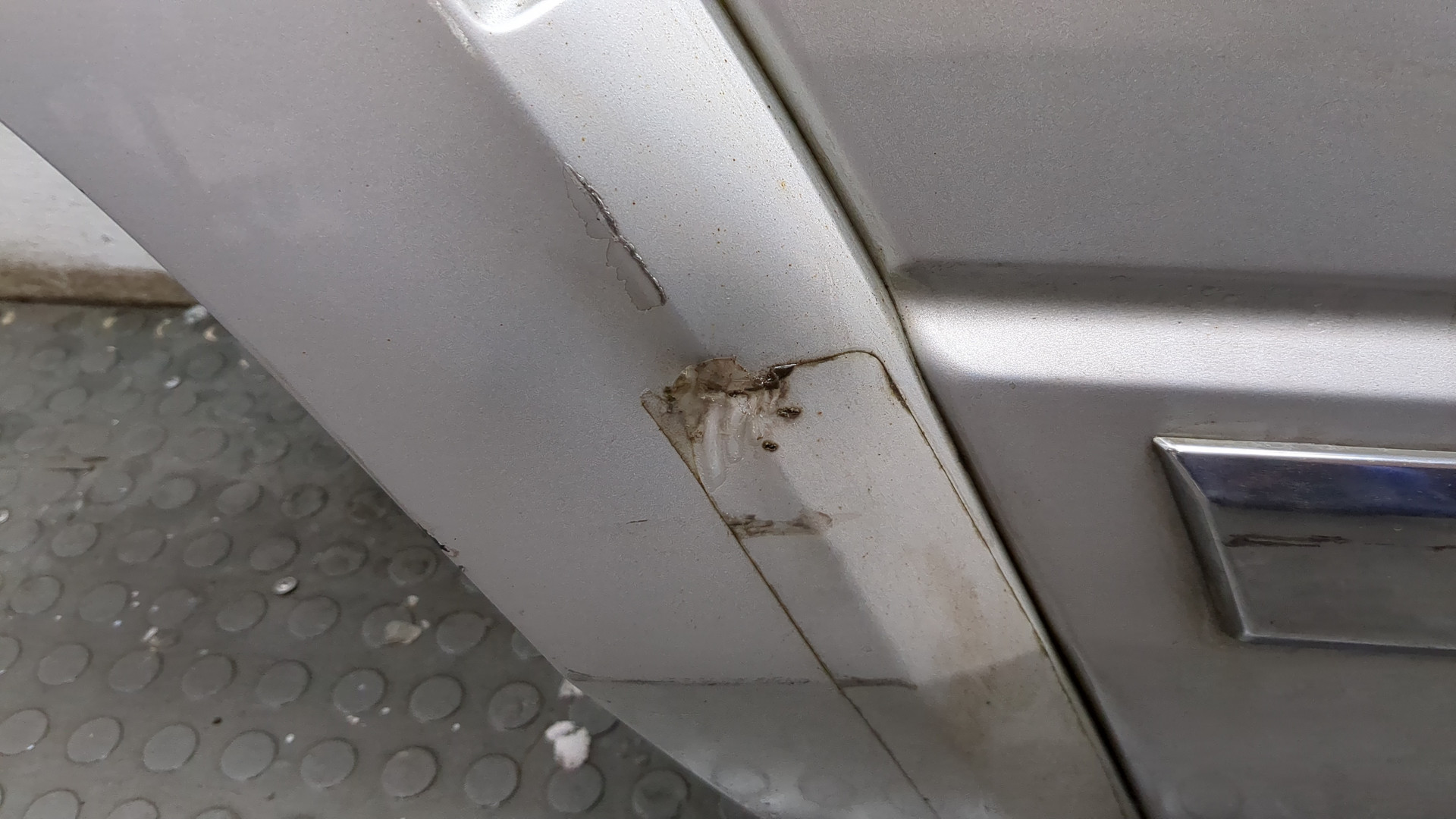 Дверь задняя правая