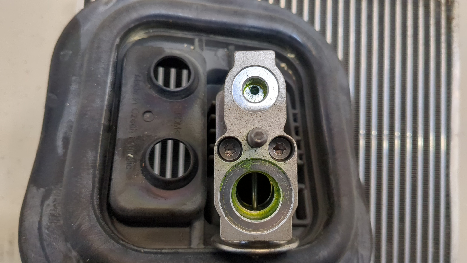 Радиатор кондиционера / конденсер