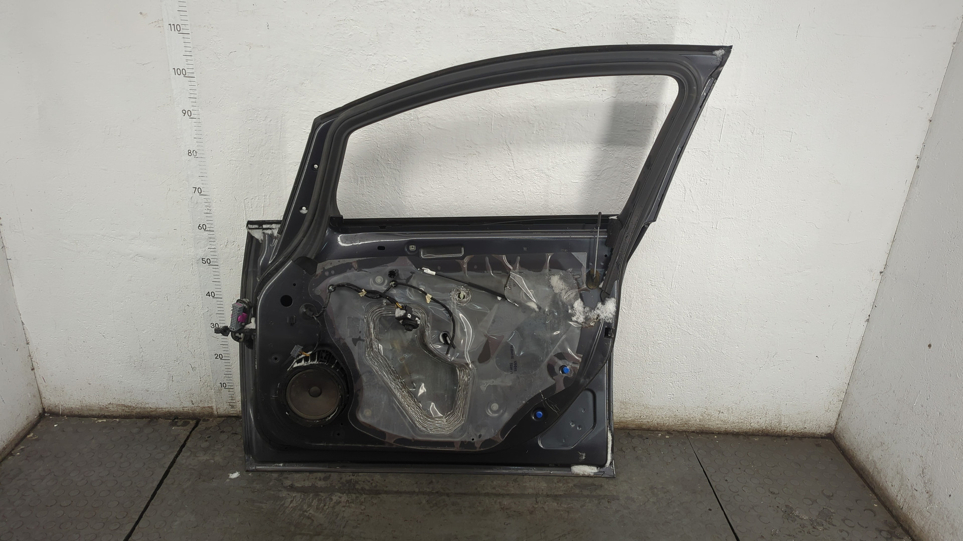 Дверь передняя правая