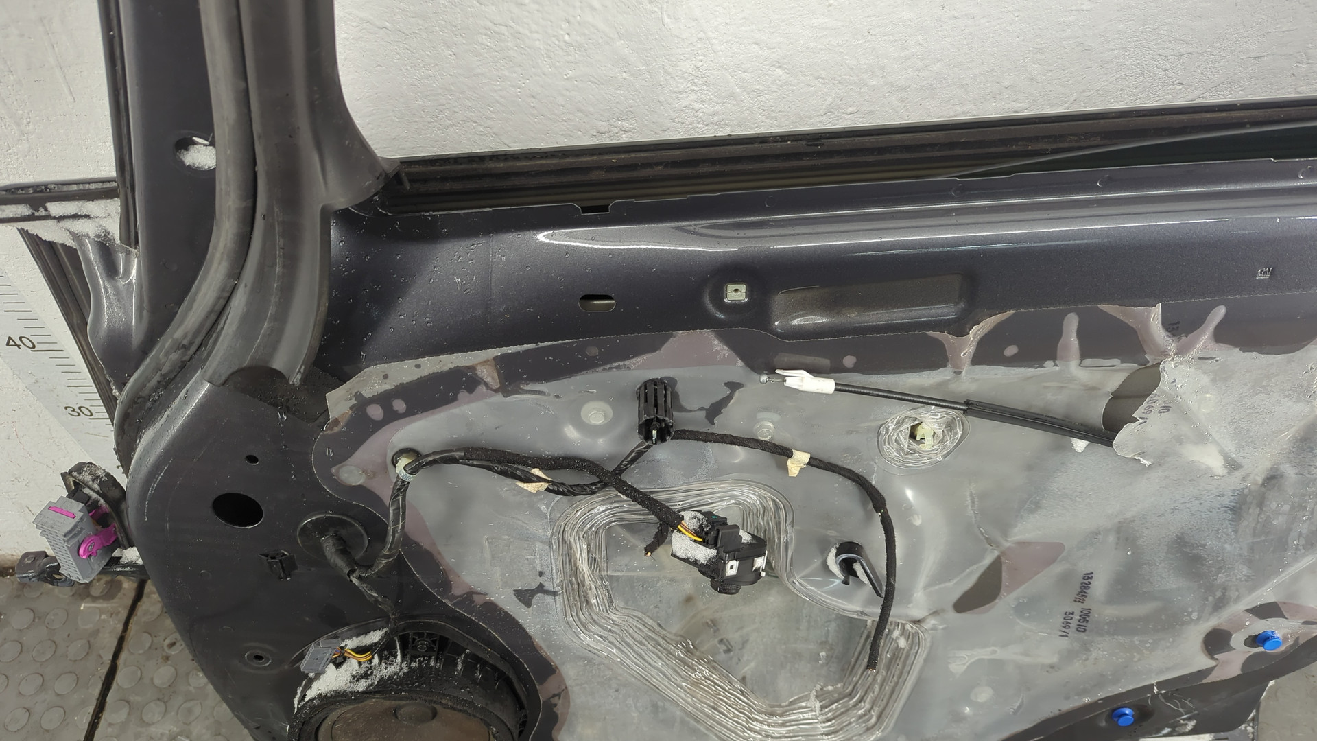 Дверь передняя правая