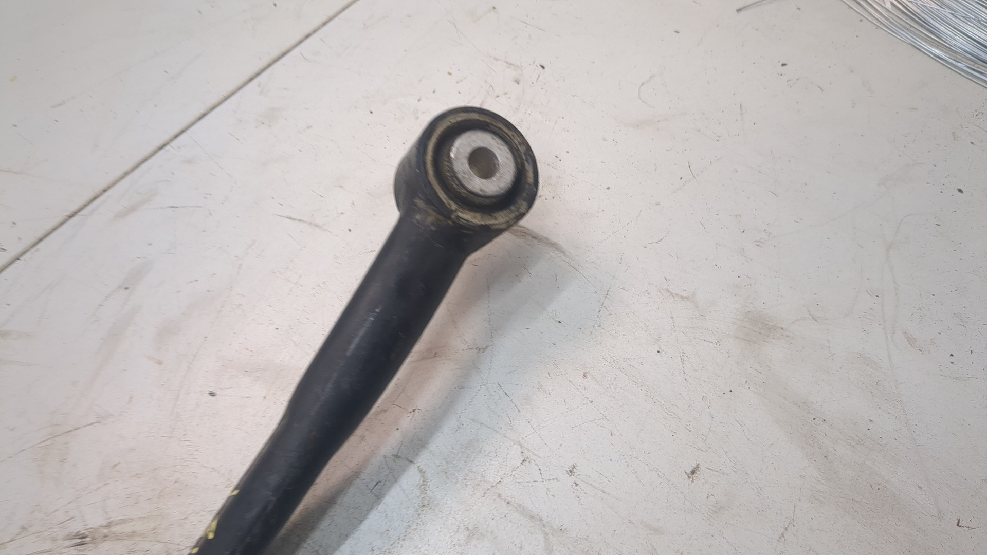 Рычаг задний