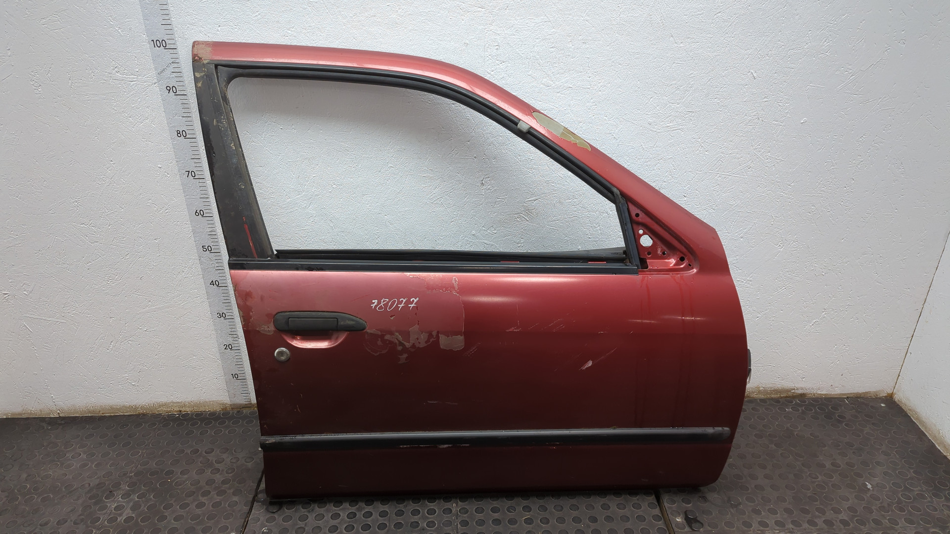 Дверь передняя правая