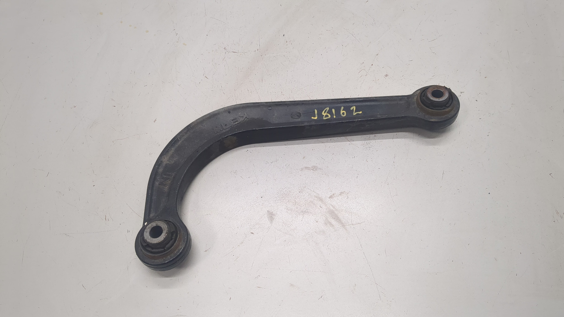 Рычаг задний