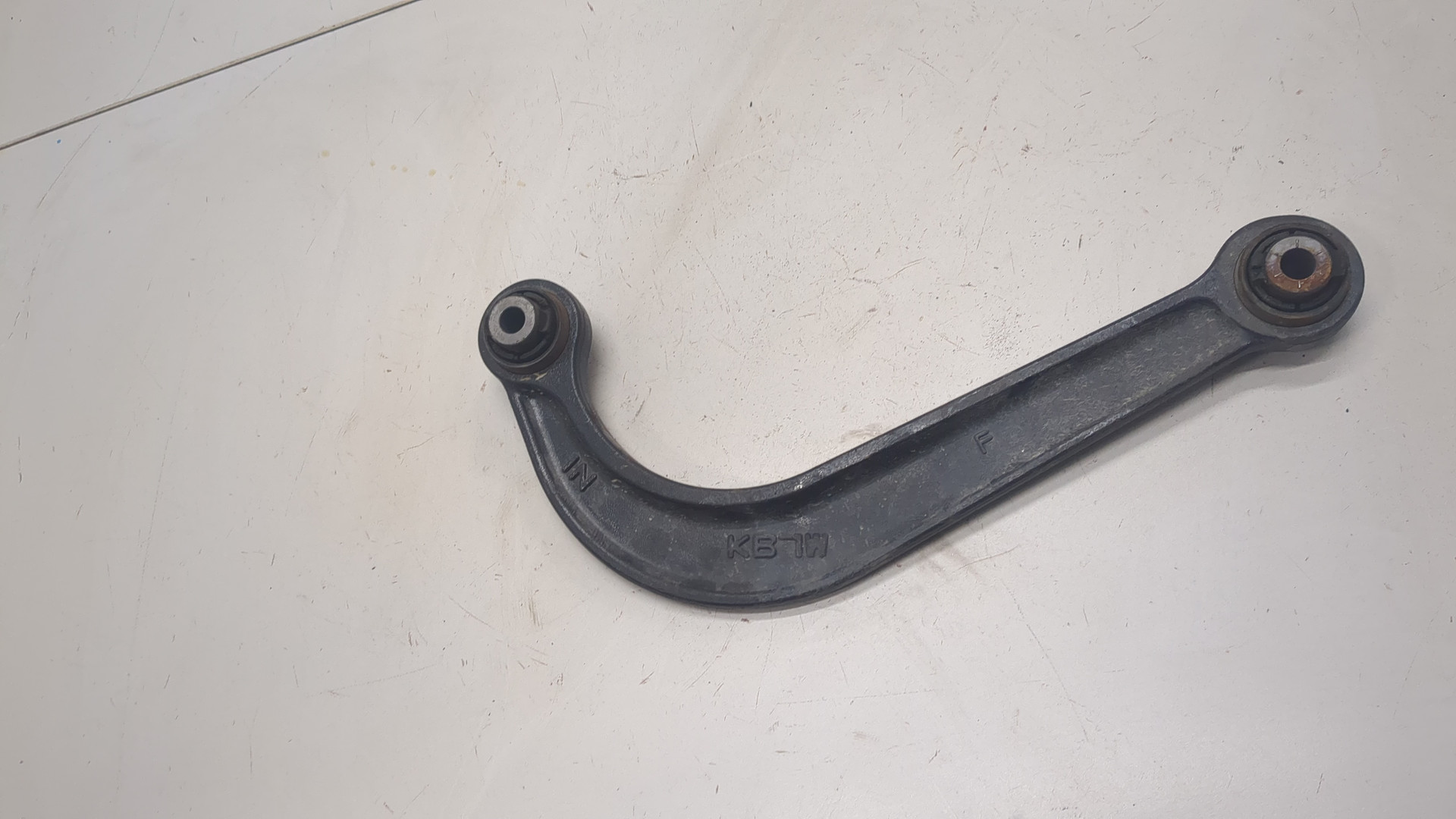 Рычаг задний