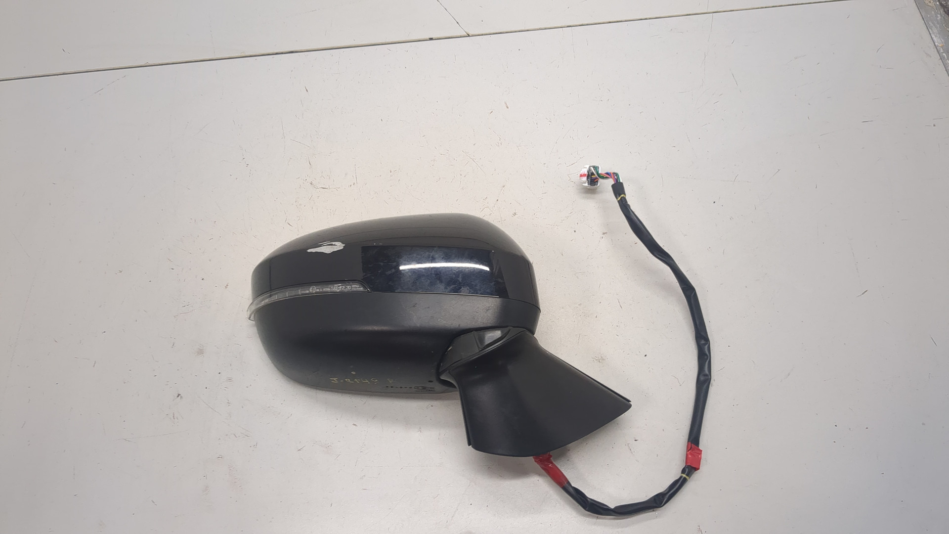 Зеркало правое электрическое