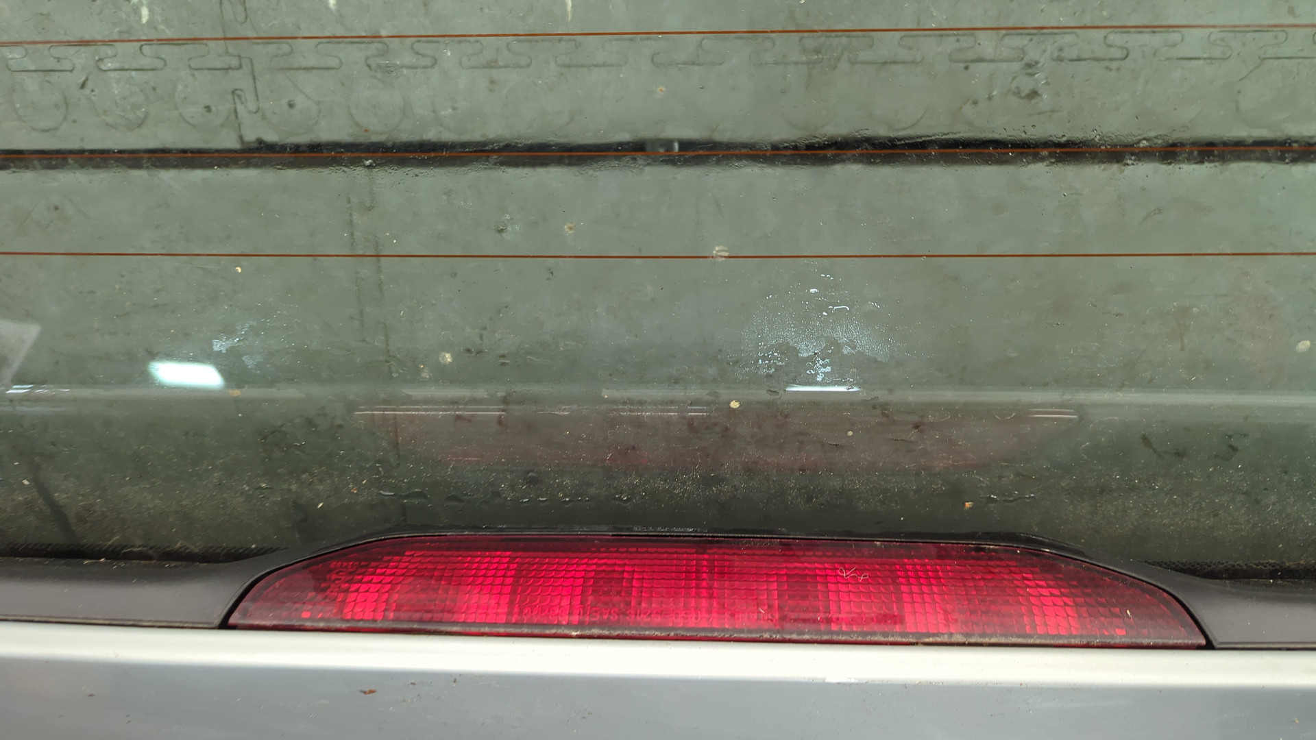 Дверь багажника