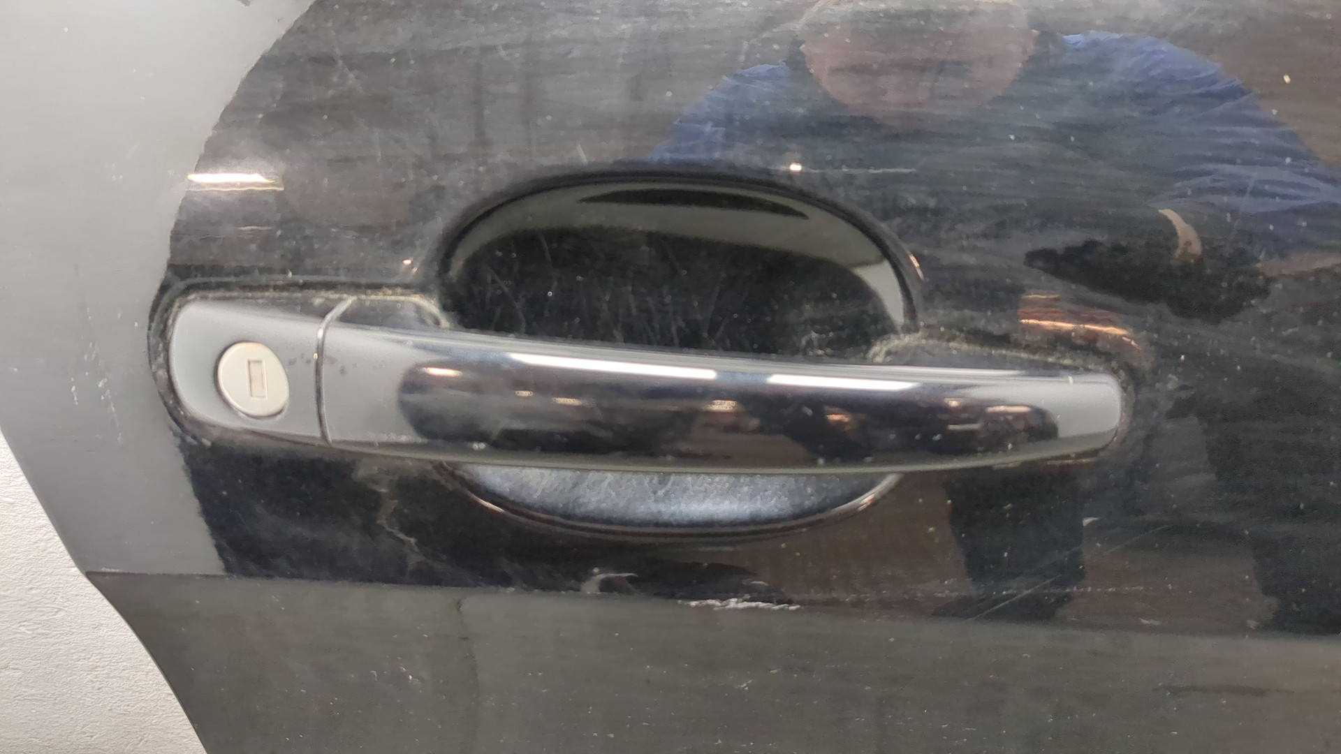 Дверь передняя правая