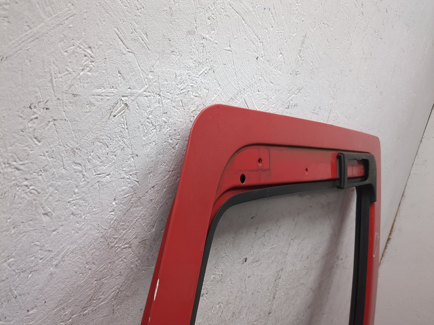 Дверь передняя левая