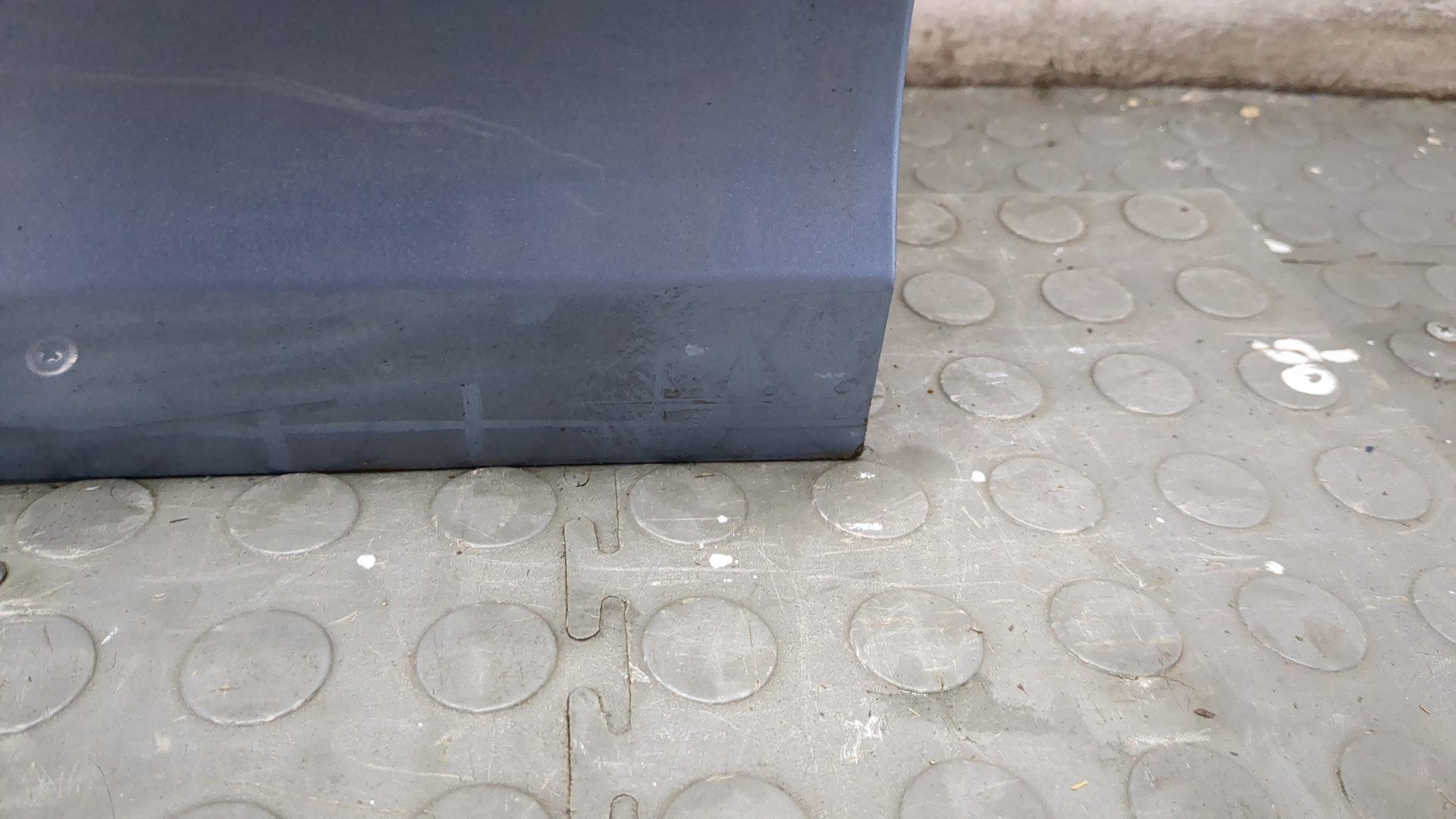 Дверь передняя левая