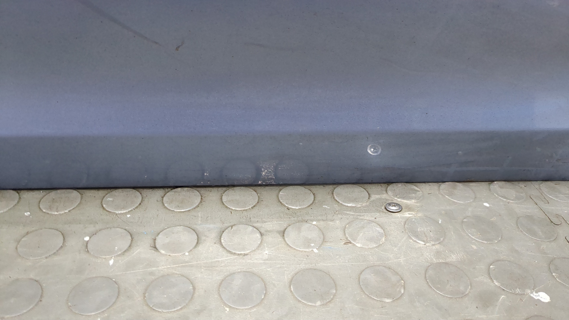 Дверь передняя левая