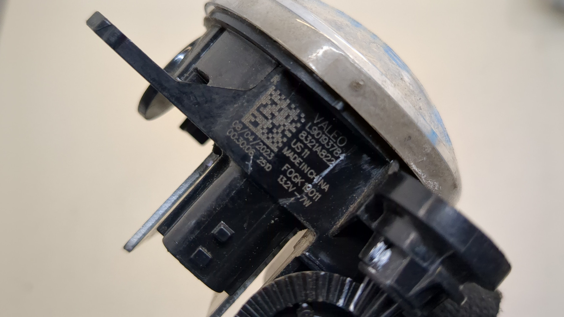 Фара противотуманная правая