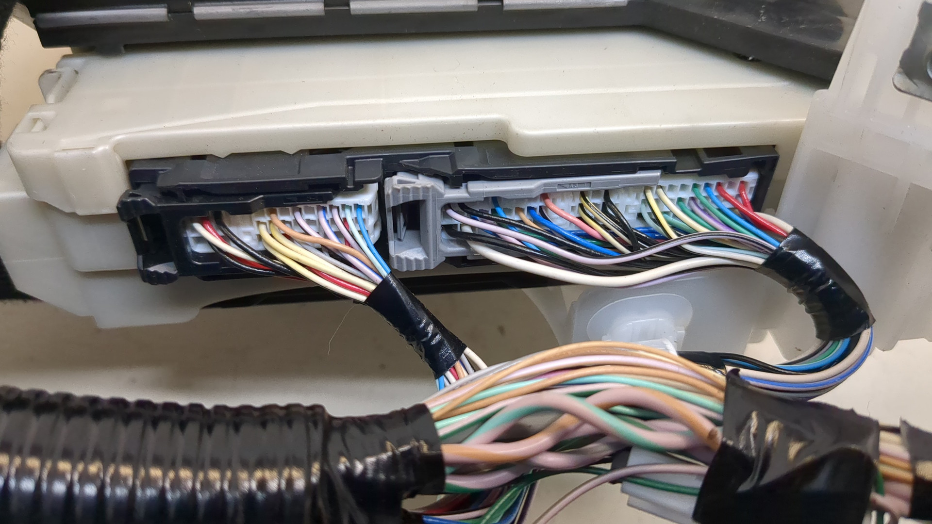 Блок предохранителей