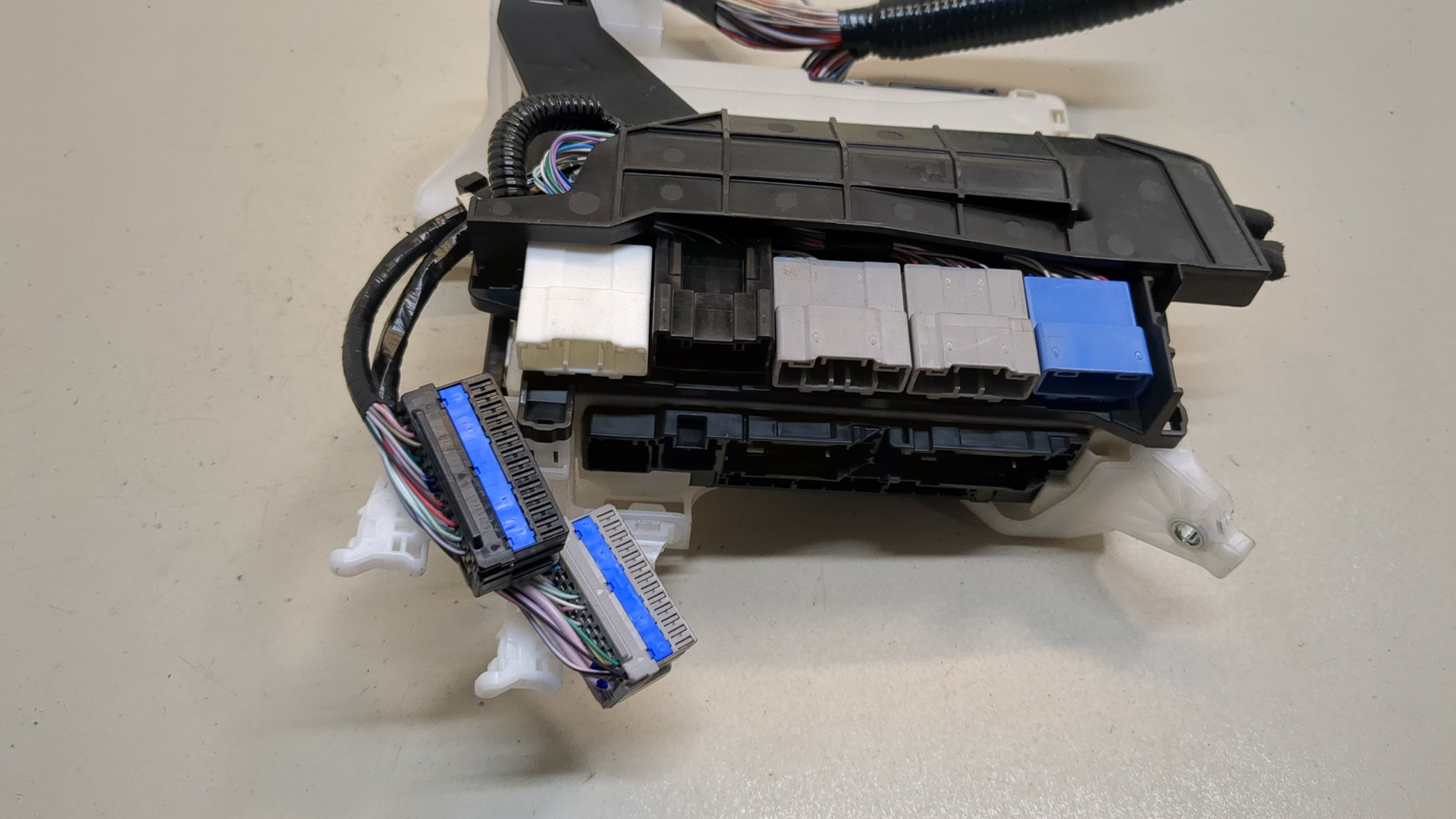 Блок предохранителей