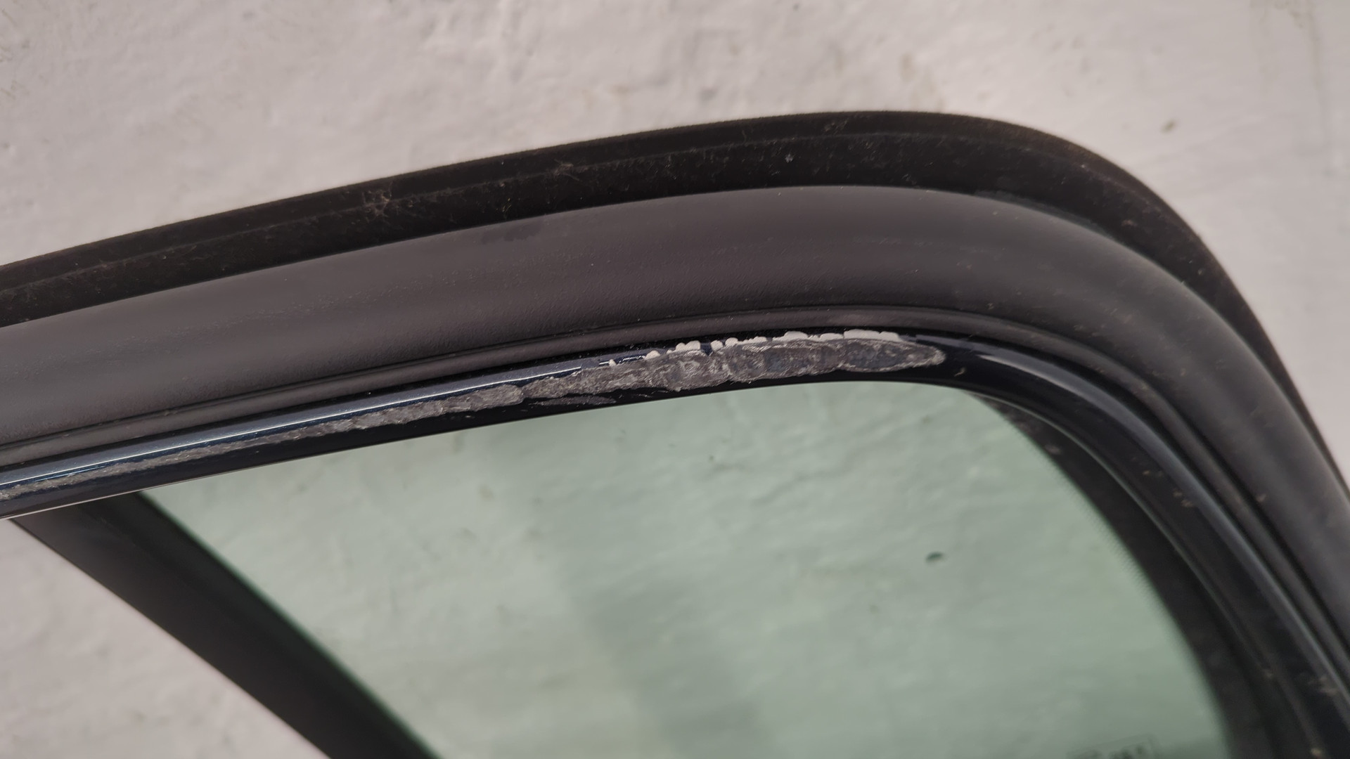 Дверь задняя правая