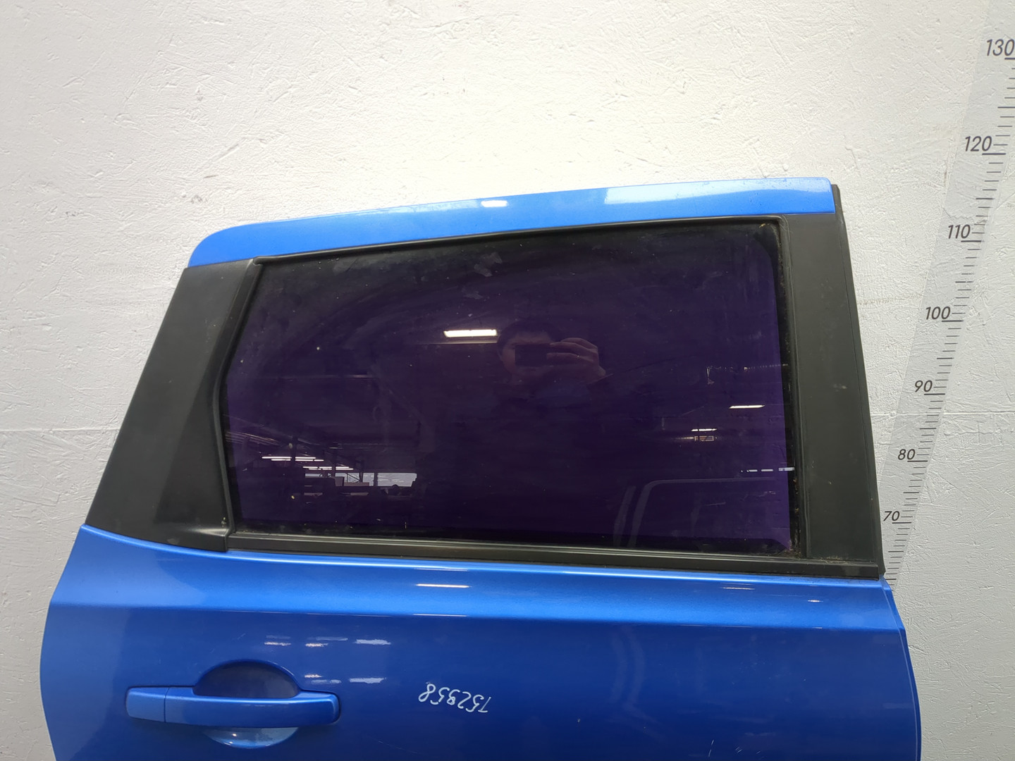 Дверь задняя правая