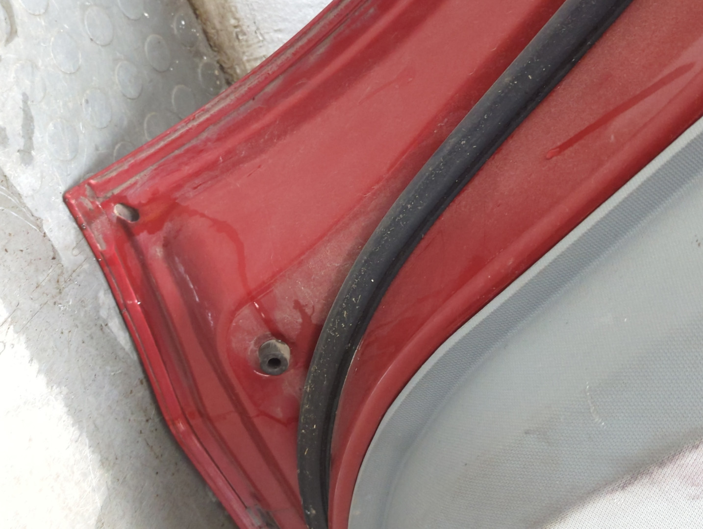 Дверь задняя левая