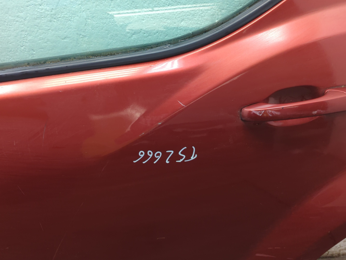 Дверь задняя левая