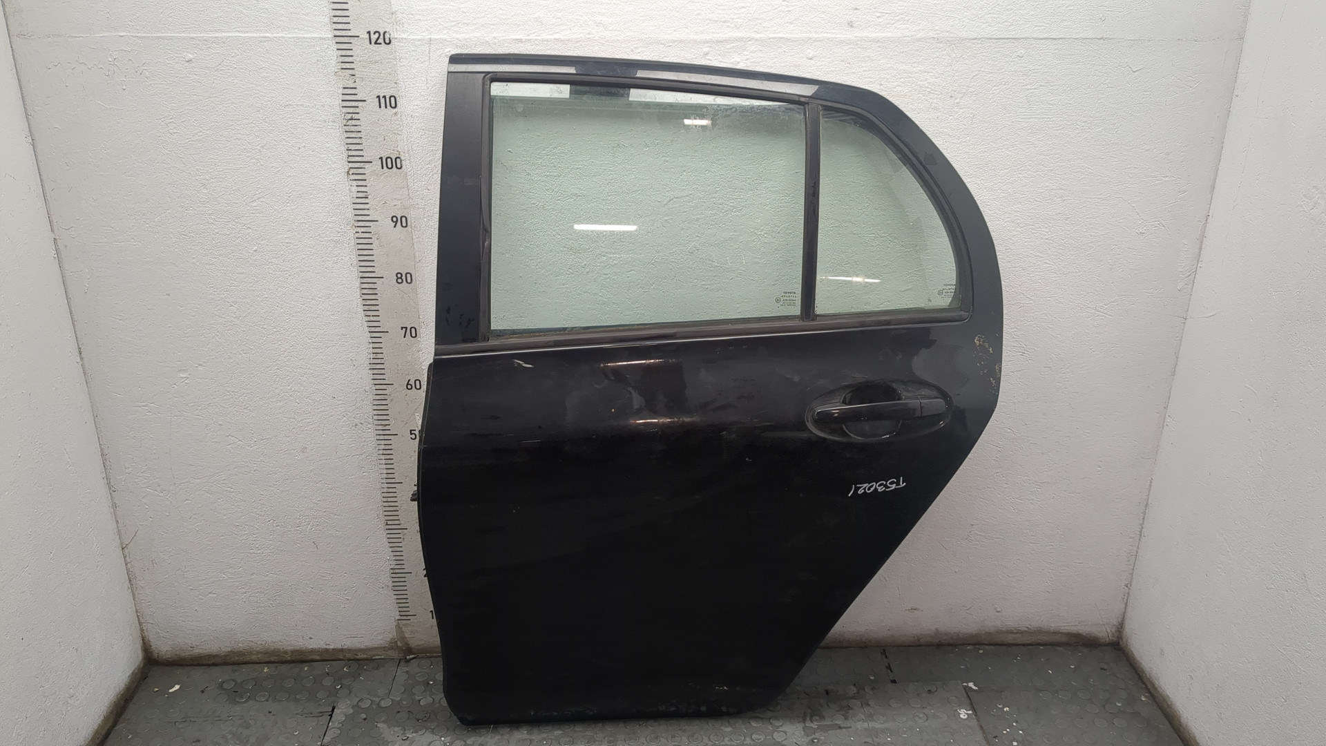 Дверь задняя левая