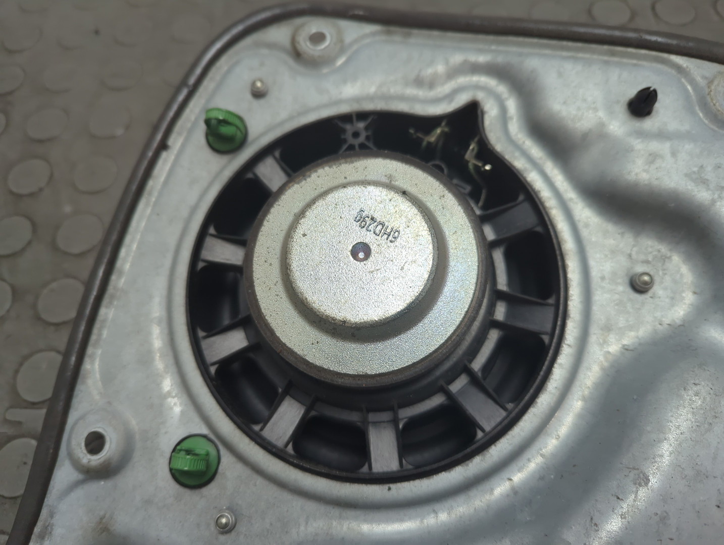 Стеклоподъемник электр. передний правый