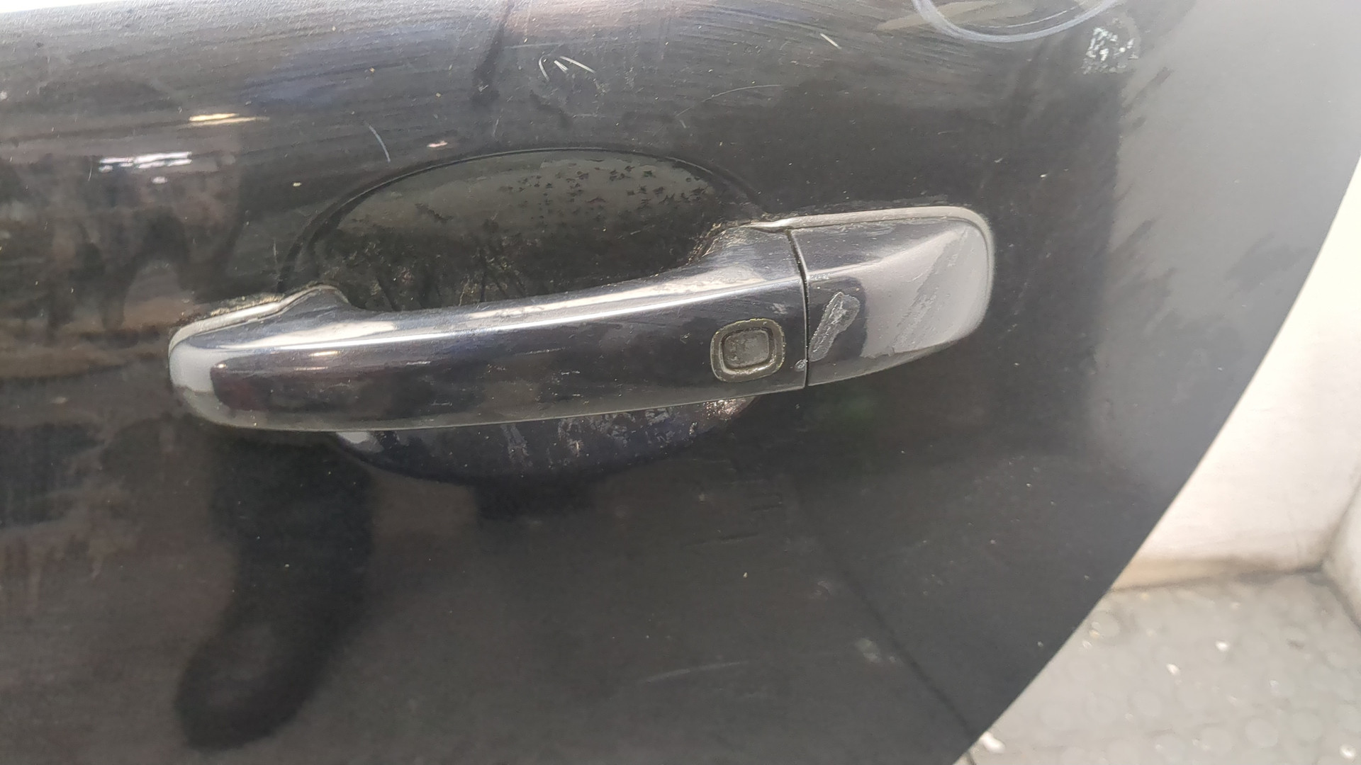 Дверь задняя левая